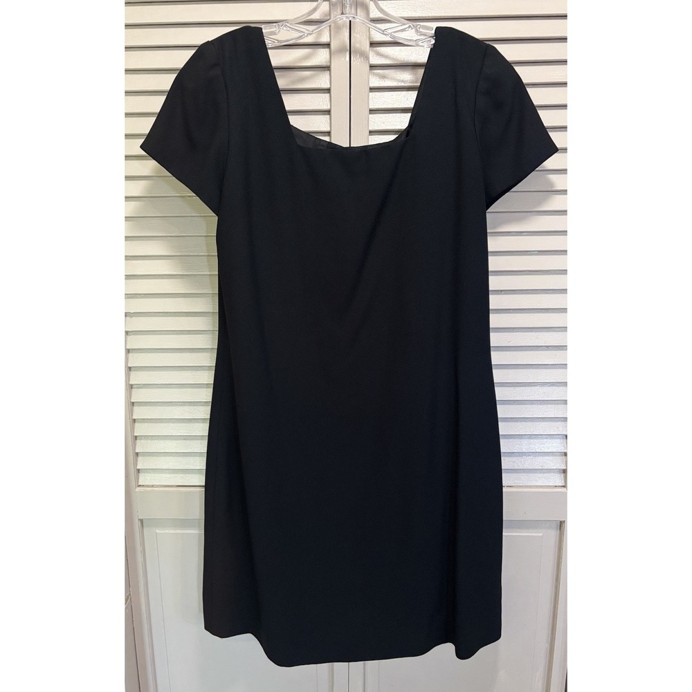 Ann Taylor Button Back‎ Black Short Sleeve Dress Size 8 Square Neck Lined